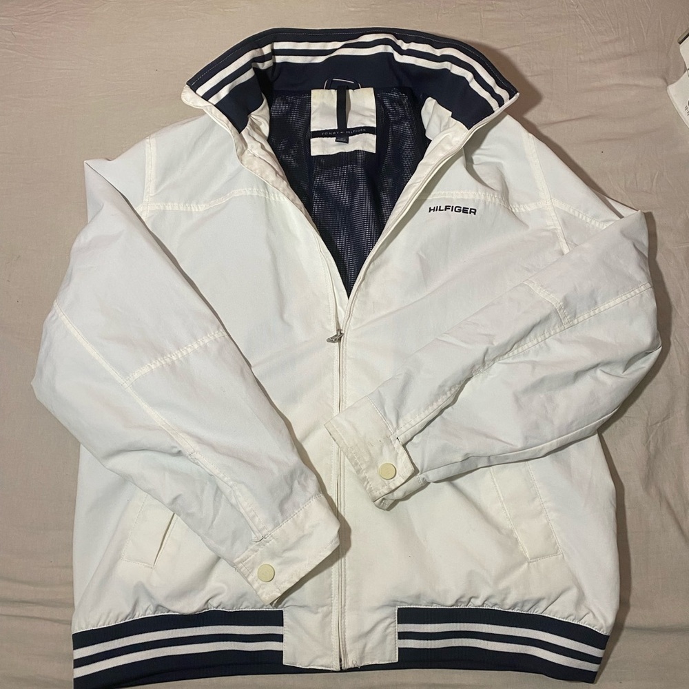 Tommy Hilfiger Men's White and Navy Windbreaker